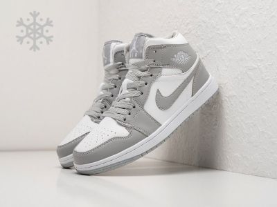 Зимние Кроссовки Nike Air Jordan 1 Mid