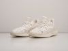 Кроссовки Adidas Yeezy 350 Boost v2 белые женские 11246-01