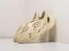 Кроссовки Adidas Yeezy Foam Runner бежевые женские 13026-01
