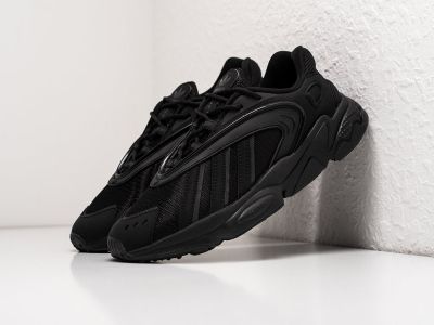 Кроссовки Adidas Oztral