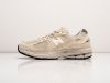 Кроссовки New Balance 2002R бежевые мужские 15876-01