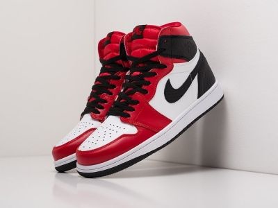 Кроссовки Nike Air Jordan 1