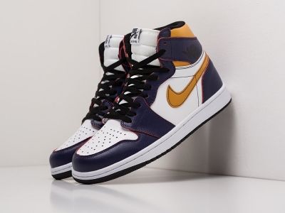 Кроссовки Nike Air Jordan 1 Mid