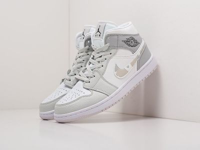 Кроссовки Nike Air Jordan 1 Mid