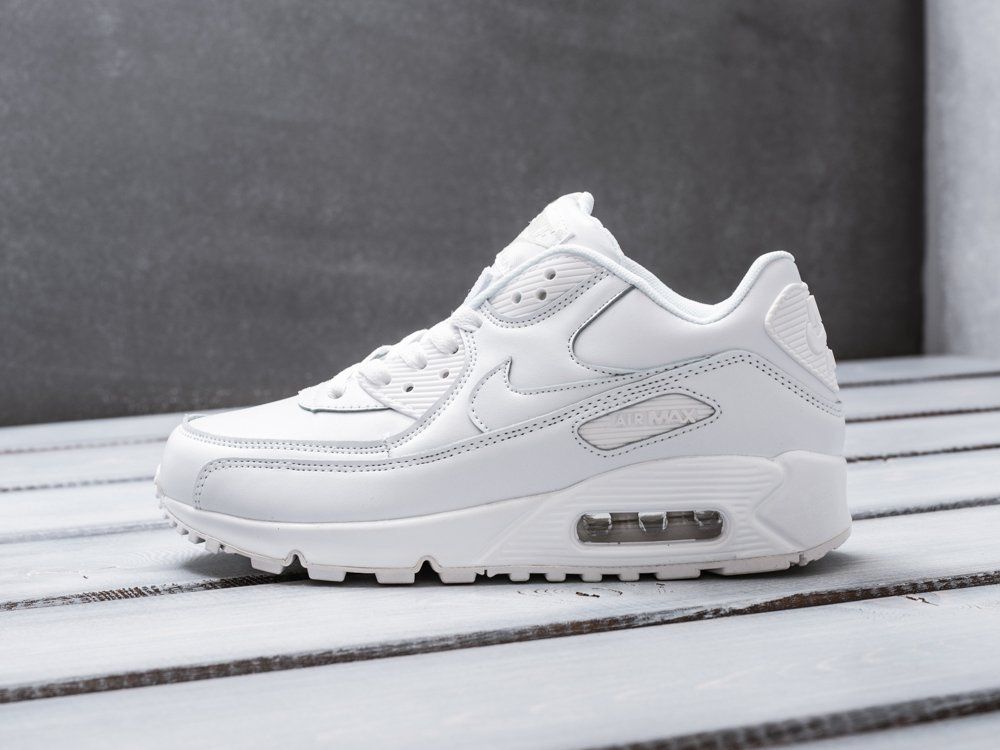 Air max white. Nike Air Max 90 белые. Air Max 90 White. Кроссовки женские Nike Air Max 90 белые. Nike Air Max 90 белые кожа.