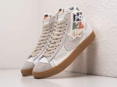 Кроссовки Nike Blazer Mid 77