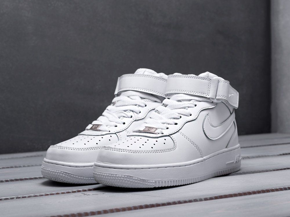 Найк форс цвета. Nike Air Jordan 1 белые. Форсы кроссовки найк af1. Nike кроссовки Air Force 1. Nike Air Force 1 White высокие.