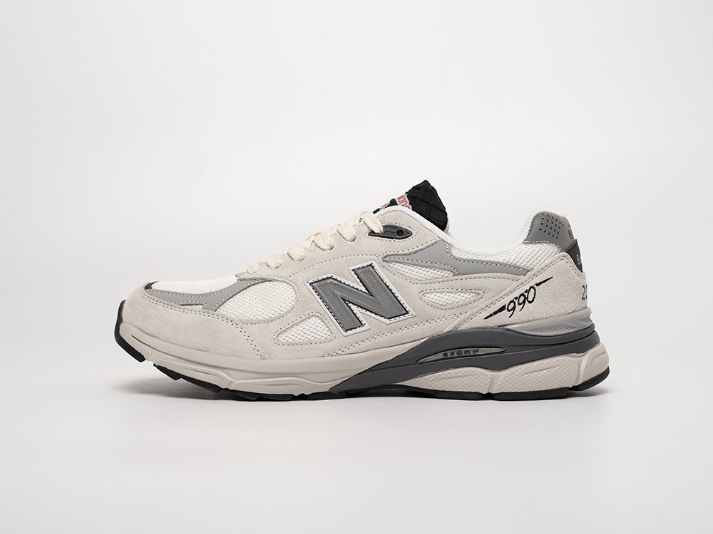 Кроссовки New Balance 990 v3