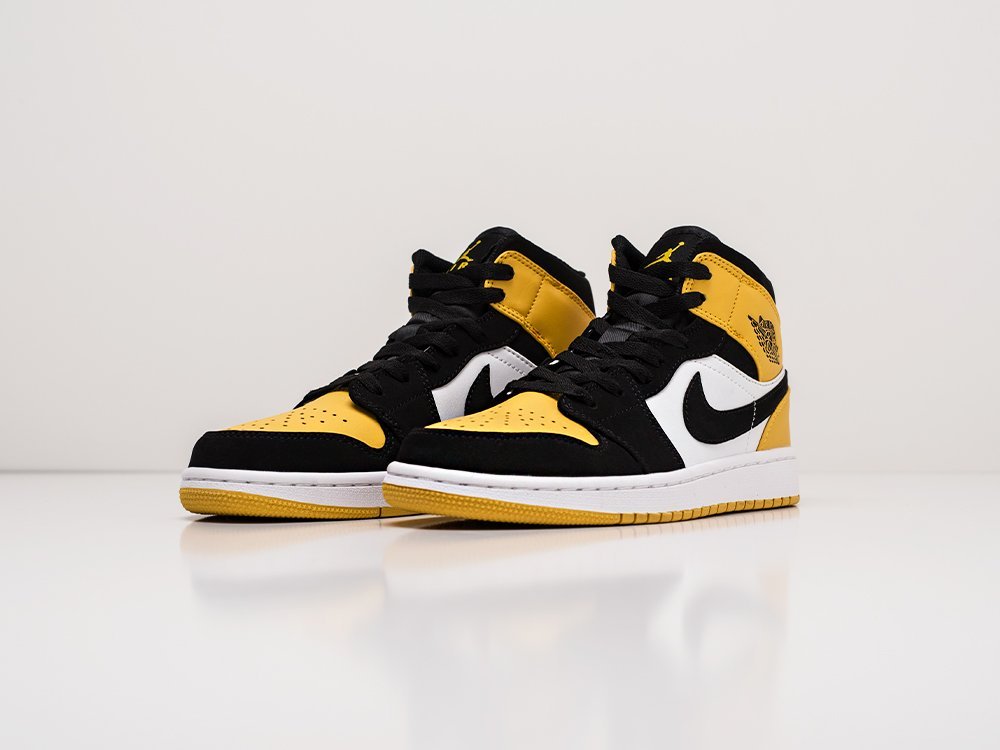 Кроссовки Nike Air Jordan 1 Mid